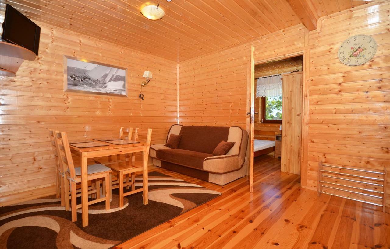Domki Alicja Ujście-Darłowskie Exteriör bild